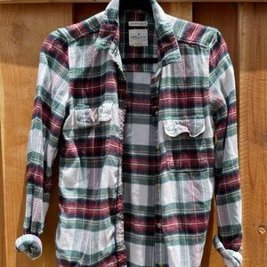 American Eagle Red, White, & Green Flannel